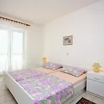 Apartment With Parking Space Barbat, Rab - 4962 *