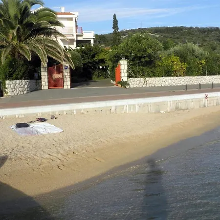 Apartment With Parking Space Barbat - Rab - 4962 Barbat na Rabu